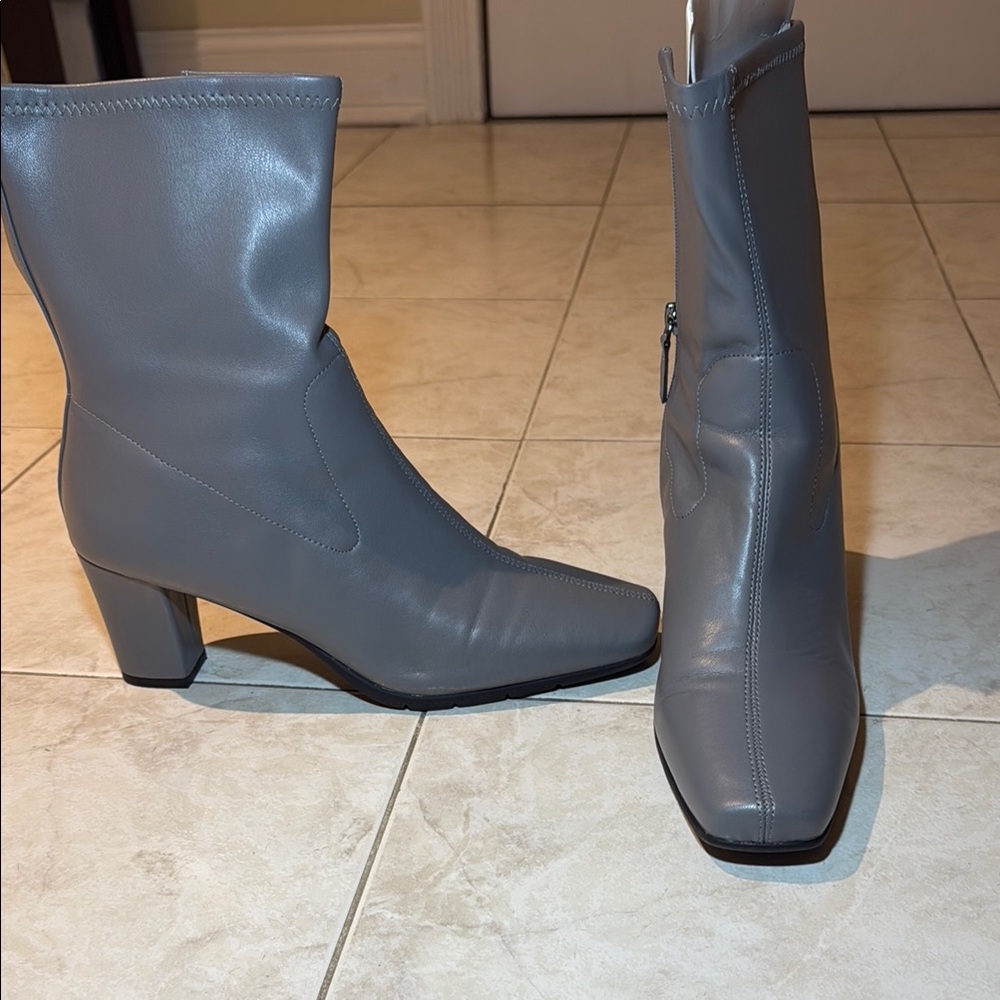 AEROSOLES Gray Heeled Boots with Block Heel, ladies size 12
